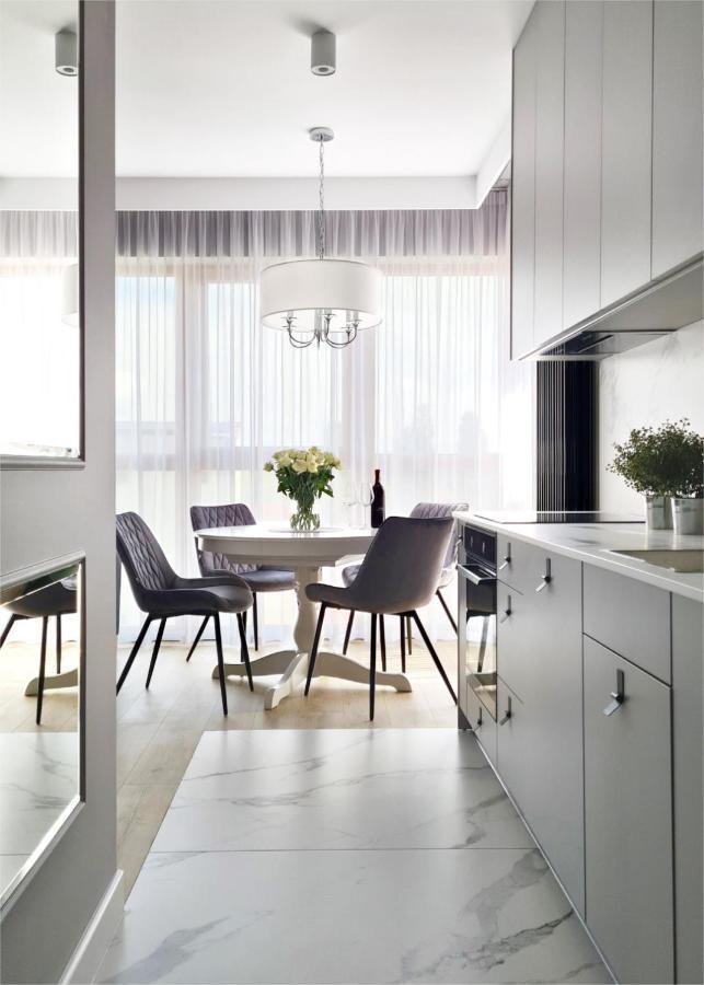 Apartamenty Nadjeziorne Z Tarasem Na Dachu Ełk Dış mekan fotoğraf